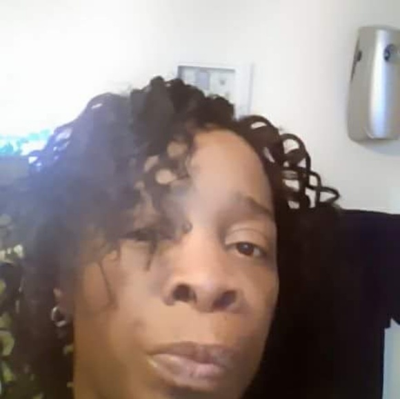 Meet your Posher, Elizabeth - Picture 1 of 1